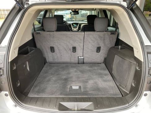 Used 2015 Chevrolet Equinox LT w/ Driver Convenience Package FWD image 10