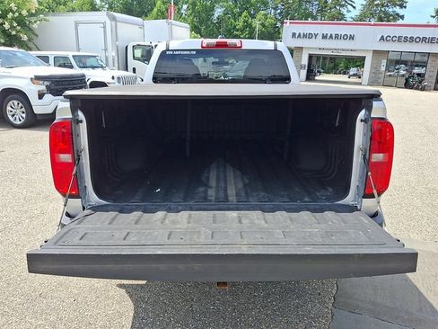Used 2016 Chevrolet Colorado W/T w/ WT Convenience Package AWD/4WD image 21