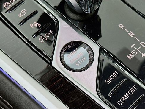 Used 2021 BMW 840i xDrive Convertible image 18