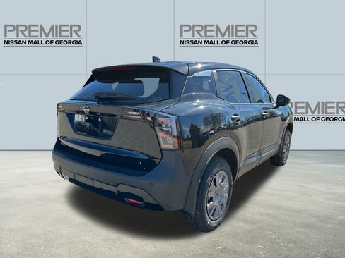 New 2026 Nissan Kicks S FWD image 5