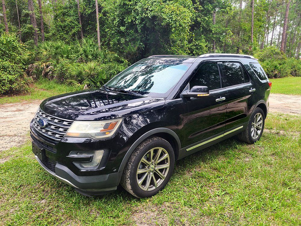 Used 2016 Ford Explorer Limited w/ Equipment Group 301A FWD image 1