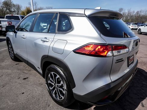Used 2024 Toyota Corolla Cross AWD Hybrid image 4