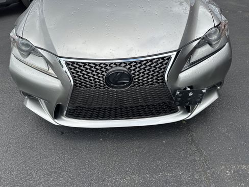Used 2016 Lexus IS 300 AWD image 23