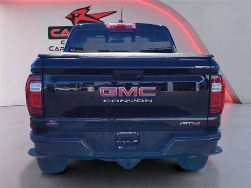 Used 2024 GMC Canyon AT4 AWD/4WD image 5