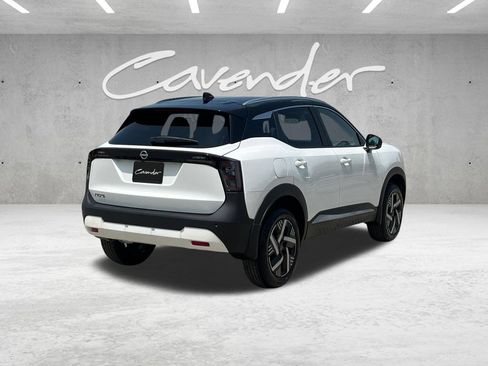 New 2026 Nissan Kicks SV w/ SV Premium Package FWD image 17