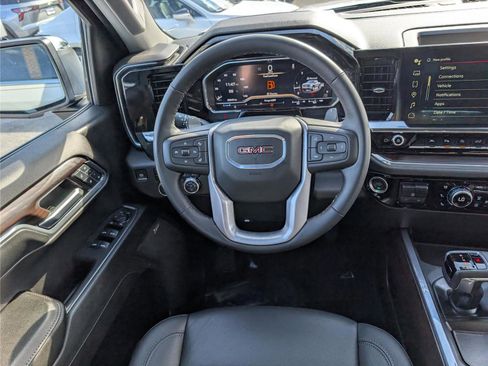 Used 2024 GMC Sierra 1500 SLT w/ SLT Premium Plus Package image 19