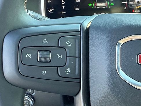 New 2026 GMC Sierra 2500 AT4 w/ AT4 Premium Plus Package AWD/4WD image 21