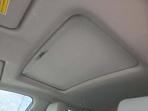New 2027 Honda HR-V EX-L image 17