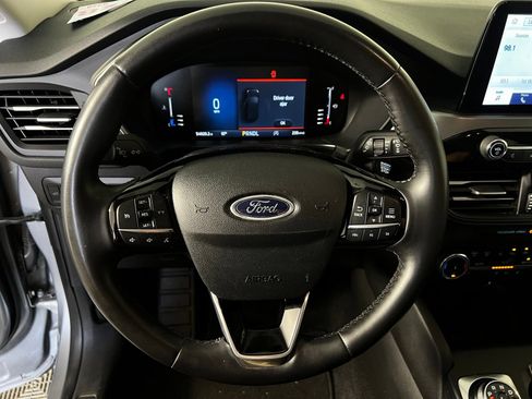 Used 2024 Ford Escape Active AWD/4WD image 9