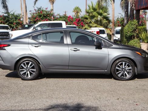 Used 2025 Nissan Versa SV w/ Trunk Package FWD image 10