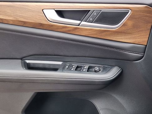 New 2026 Volkswagen Atlas SE AWD/4WD image 13