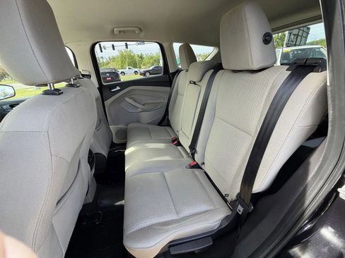 Used 2019 Ford Escape SE AWD/4WD image 16
