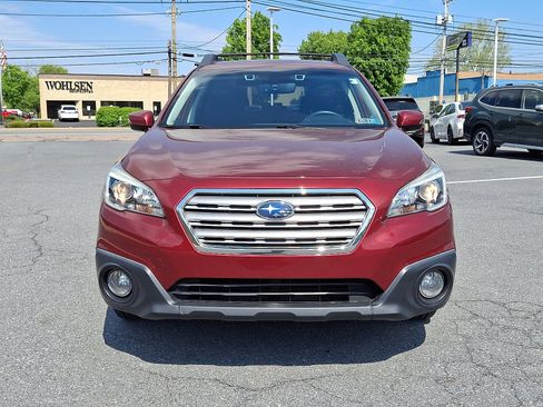 Used 2017 Subaru Outback 2.5i Premium AWD/4WD image 2