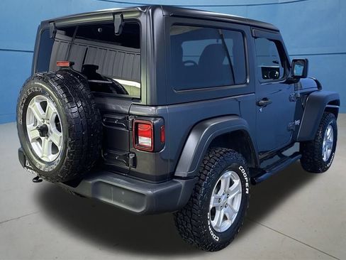Used 2020 Jeep Wrangler Sport image 11