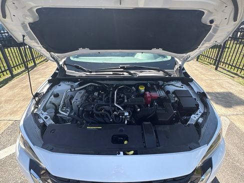Used 2024 Nissan Sentra S FWD image 13