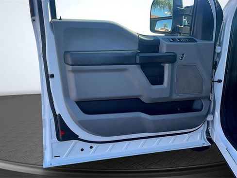 Certified 2020 Ford F250 XL w/ Power Equipment Group image 21
