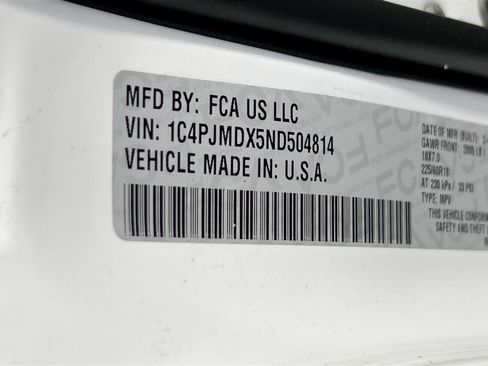 Used 2022 Jeep Cherokee Limited image 31