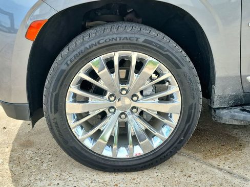 Used 2021 GMC Yukon SLT w/ SLT Luxury Plus Package RWD image 9