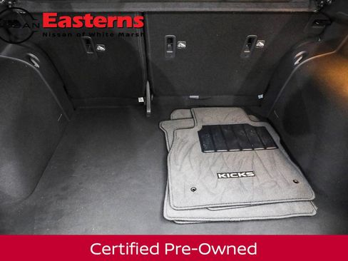 Used 2023 Nissan Kicks SR w/ SR Premium Package image 19