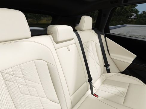 New 2026 BMW X3 xDrive30 w/ M Sport Package image 12