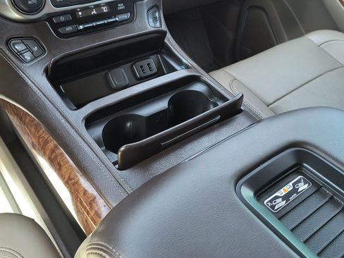 Used 2017 Chevrolet Tahoe Premier image 22