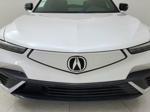 Used 2024 Acura ZDX A-Spec image 9