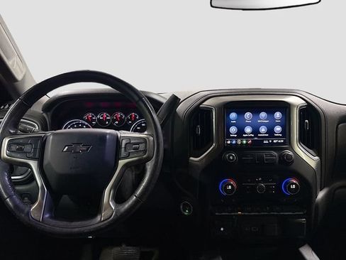 Used 2019 Chevrolet Silverado 1500 LT Trail Boss AWD/4WD image 19