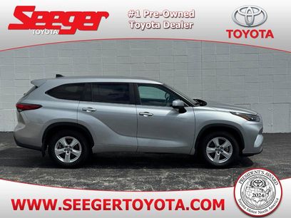 Used 2023 Toyota Highlander XLE