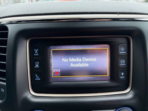 Used 2014 Jeep Grand Cherokee Laredo w/ Quick Order Package 23E image 33