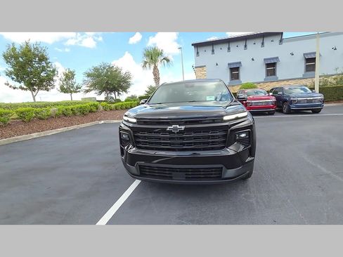 New 2026 Chevrolet Traverse LT w/ Midnight/Sport Edition FWD image 25