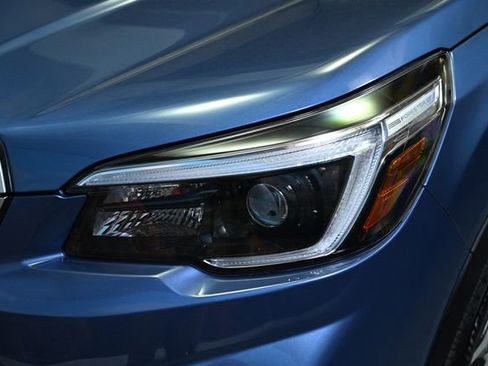 Used 2021 Subaru Forester Premium image 15