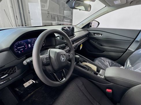 New 2025 Honda Accord SE image 6