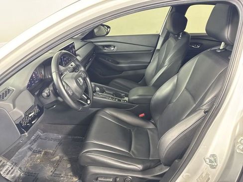 Used 2024 Honda Accord Sport image 4