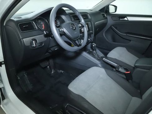 Used 2017 Volkswagen Jetta S FWD image 17
