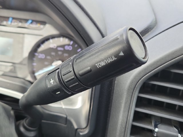 Used 2018 Ford F250 XL w/ STX Appearance Package RWD image 18