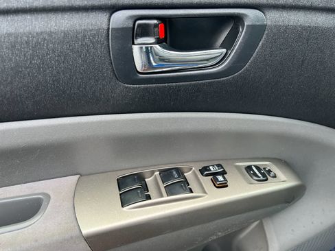 Used 2008 Toyota Prius FWD image 12