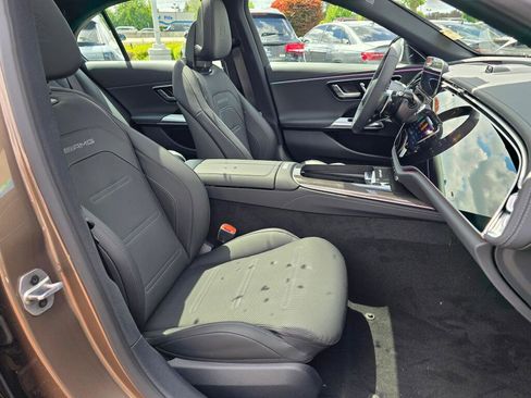 New 2026 Mercedes-Benz E 53 AMG e 4MATIC Sedan image 24