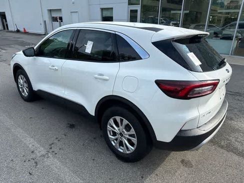 Used 2023 Ford Escape Active AWD/4WD image 8