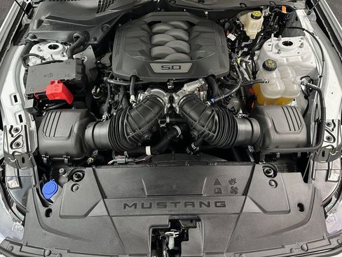 Used 2025 Ford Mustang GT RWD image 35