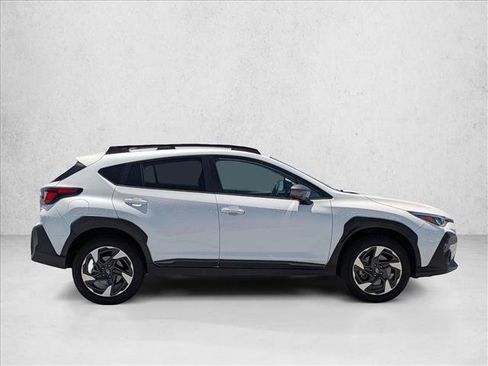 Used 2024 Subaru Crosstrek 2.5i Limited w/ Crosstrek Mirror Package AWD/4WD image 4