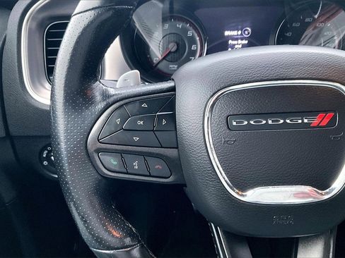Used 2022 Dodge Charger R/T w/ Blacktop Package image 15
