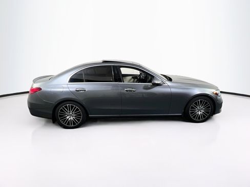 Used 2022 Mercedes-Benz C 300 4MATIC Sedan image 4