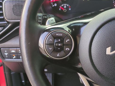 Used 2022 Kia Soul Turbo image 18