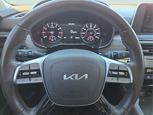 Used 2022 Kia Telluride SX image 24