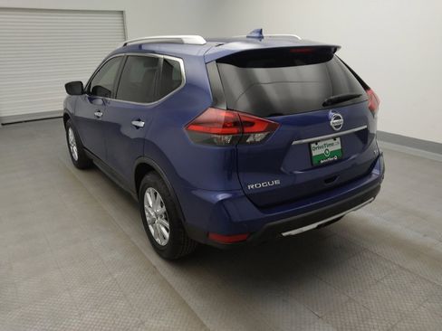 Used 2019 Nissan Rogue SV image 5