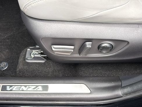 Used 2021 Toyota Venza XLE w/ Softex Package AWD/4WD image 29