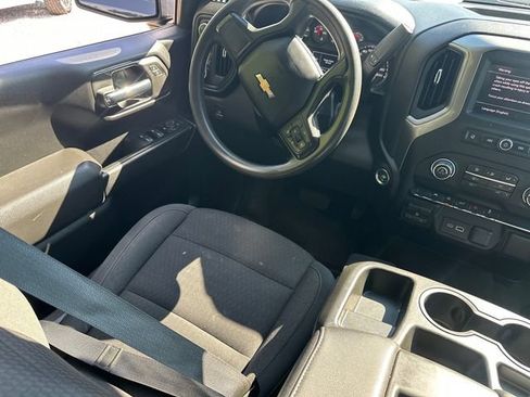 Certified 2024 Chevrolet Silverado 1500 Custom AWD/4WD image 19