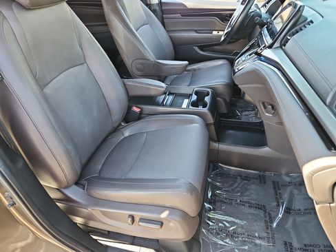 Used 2018 Honda Odyssey Elite image 26