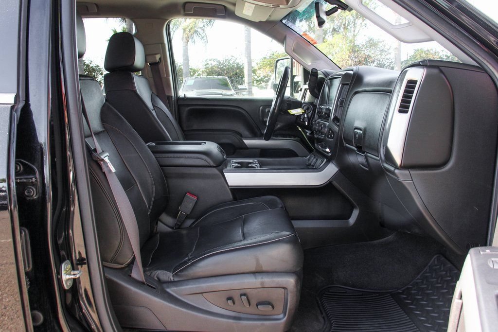 Used 2016 Chevrolet Silverado 2500 LTZ w/ Duramax Plus Package AWD/4WD image 40