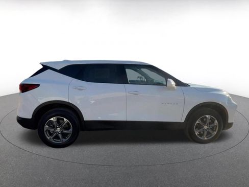 Used 2026 Chevrolet Blazer LT FWD image 15